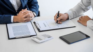 How To Choose The Right Homeowners Insurance Policy